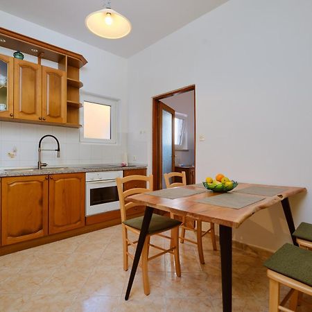 Apartments Katja Mali Lošinj Екстериор снимка