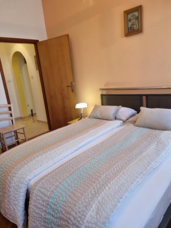 Apartments Katja Mali Lošinj Екстериор снимка