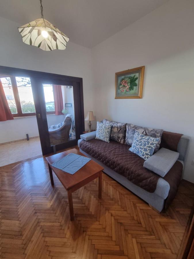 Apartments Katja Mali Lošinj Екстериор снимка