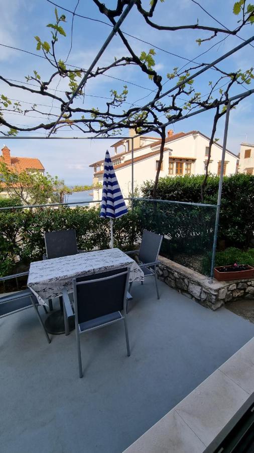 Apartments Katja Mali Lošinj Екстериор снимка