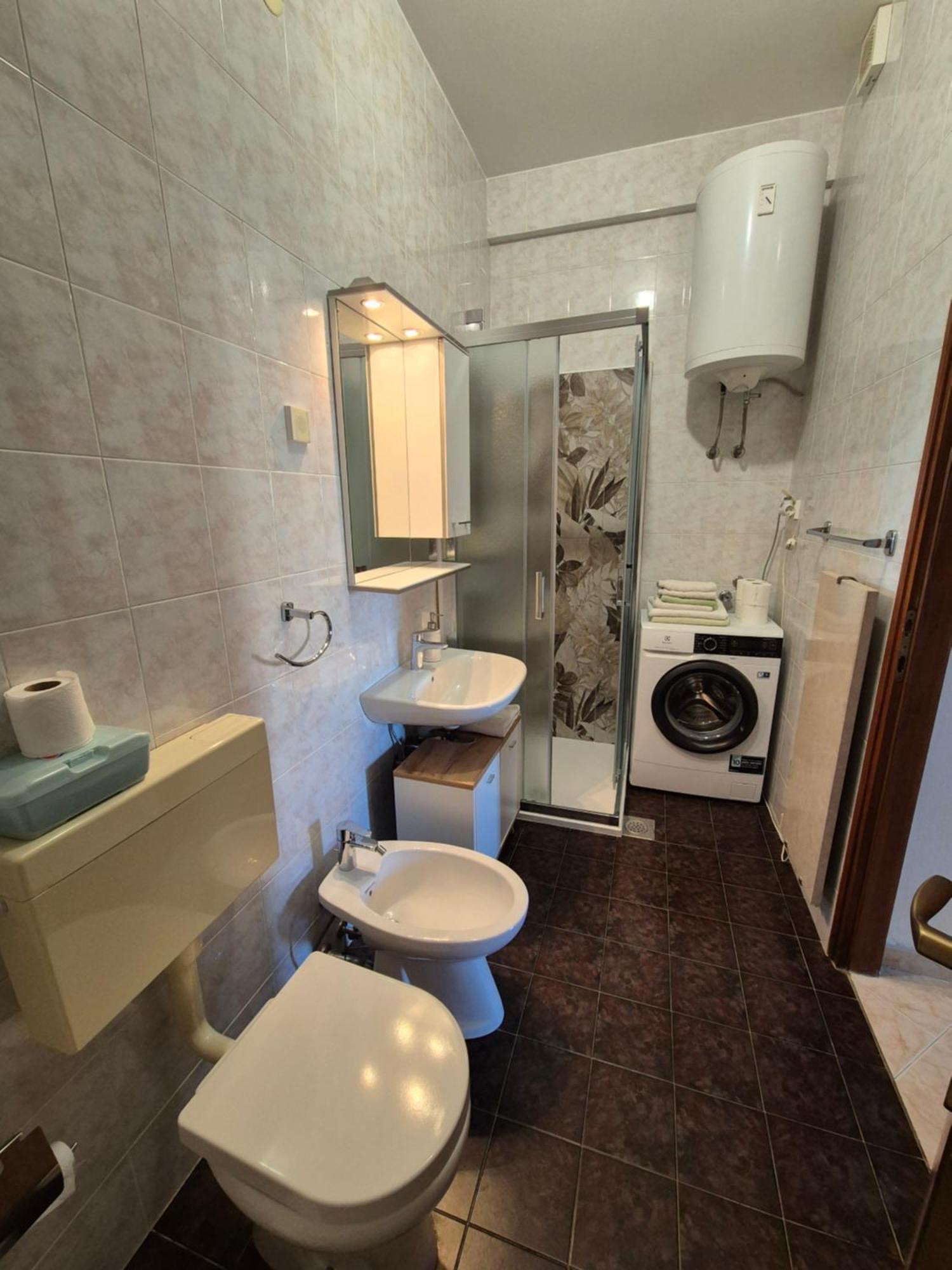 Apartments Katja Mali Lošinj Екстериор снимка