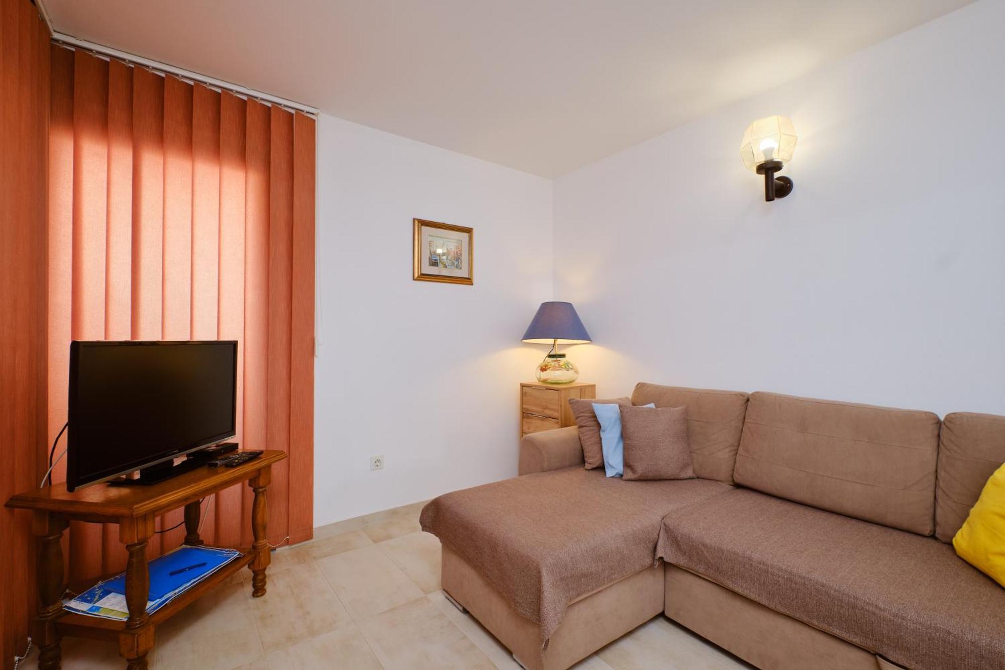 Apartments Katja Mali Lošinj Екстериор снимка