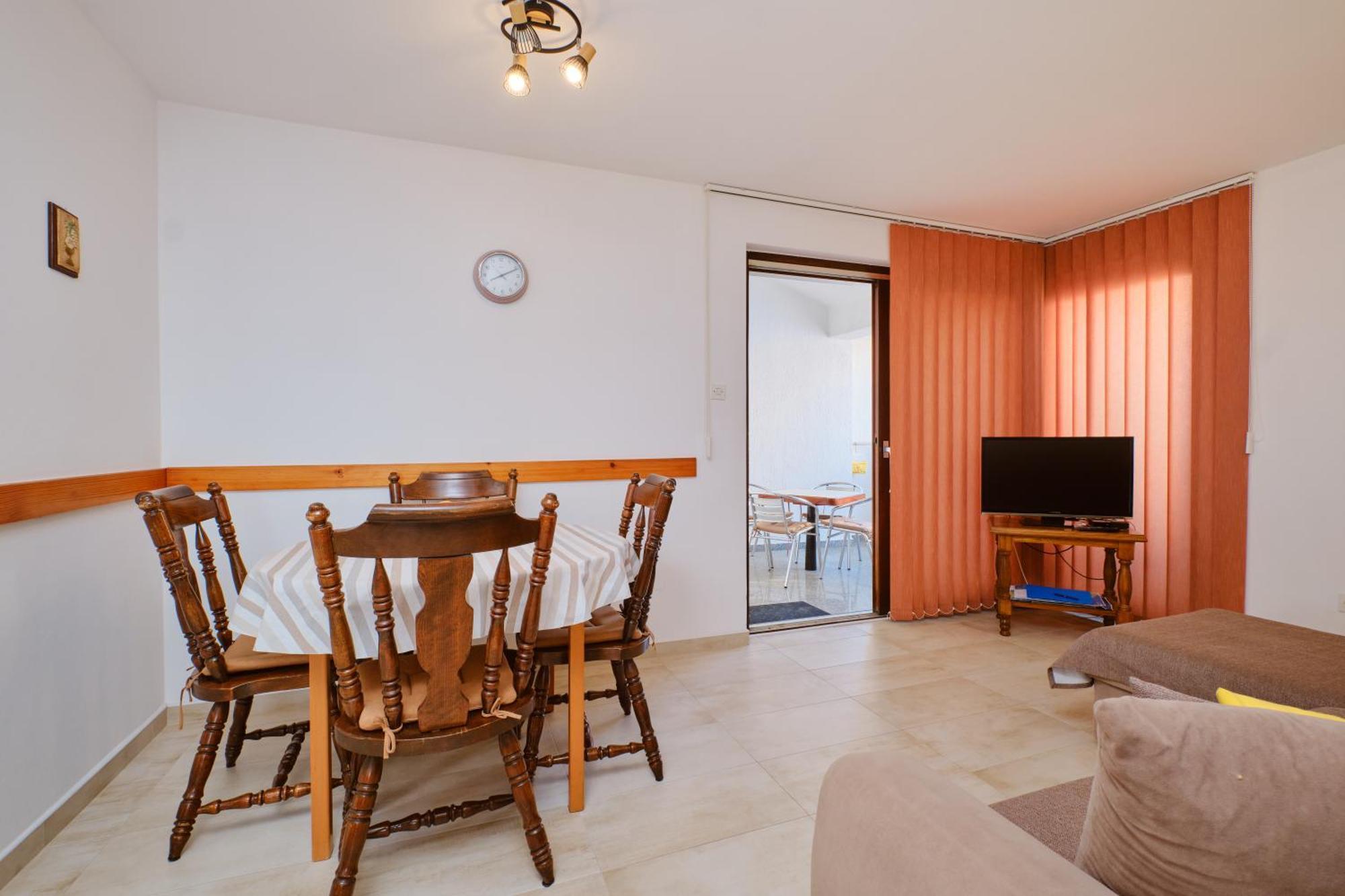 Apartments Katja Mali Lošinj Екстериор снимка